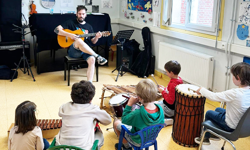 Eveil-musical-Tapotatou-decouverte-instruments Eveil-musical-Tapotatou-decouverte-instruments